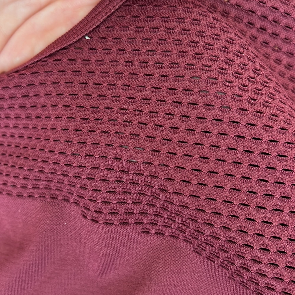 Fabletics Long Sleeve - Picture 2 of 5